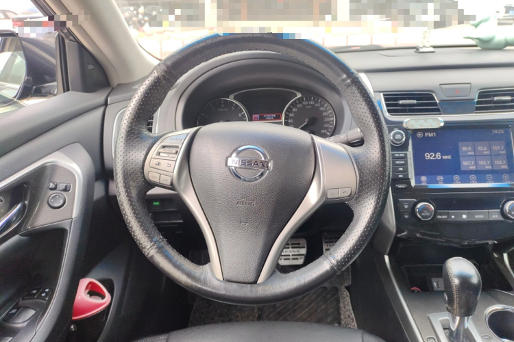 日产 天籁 2014款 2.0L XL Upper科技版中控内饰13