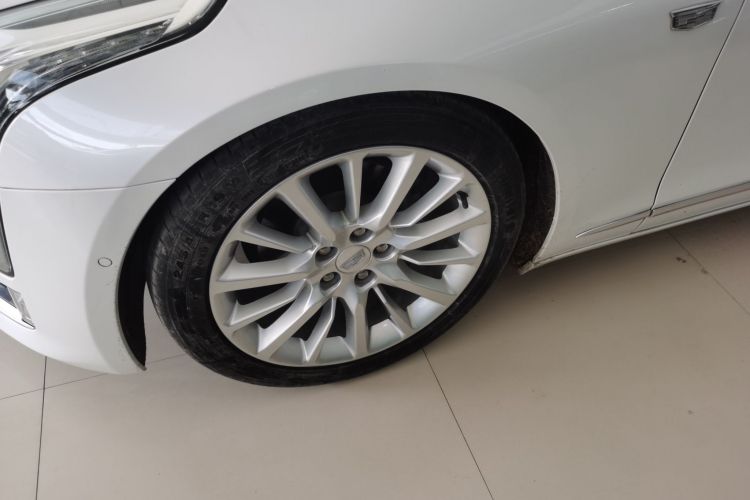 凯迪拉克CT6 2016款 28T 领先型车身外观6007