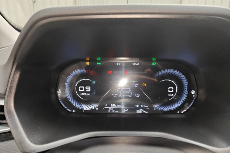 吉利汽车 帝豪 2023款 第4代冠军版 1.5L CVT豪华型中控内饰14