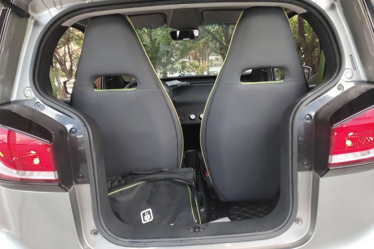 宝骏E100 2019款 250KM 智行版局部细节23