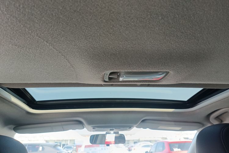 日产 轩逸 2019款 1.6XV CVT智联尊享版 国VI中控内饰22