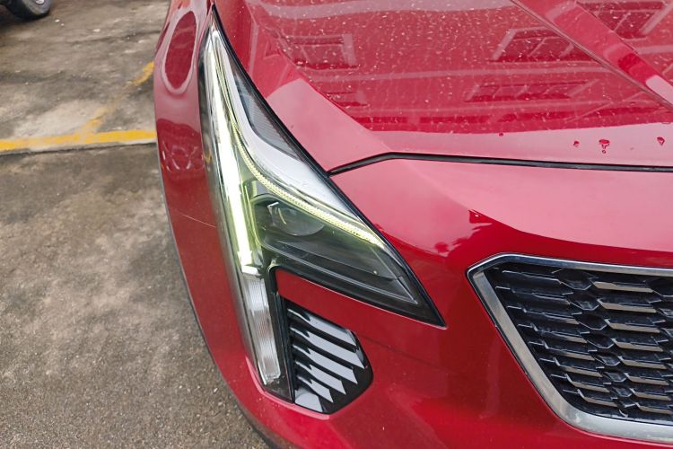 凯迪拉克XT4 2020款 改款 28T 两驱技术型车身外观8