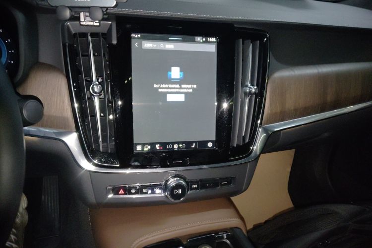 沃尔沃S90 2025款 B5 智远豪华版局部细节16