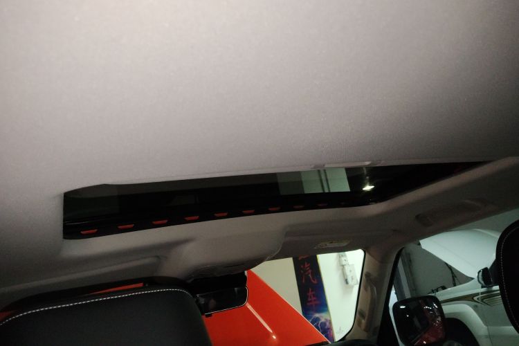 坦克300 2021款 越野版 2.0T 征服者局部细节22