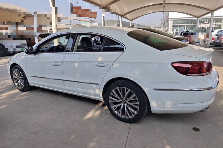 一汽-大众CC 2015款 2.0TSI 至尊型车身外观4