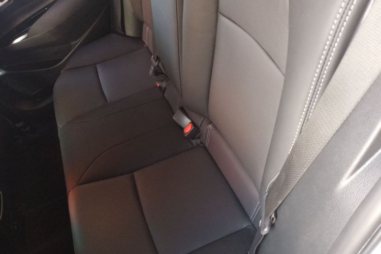 丰田 亚洲狮 2021款 2.0L 豪华版中控内饰21