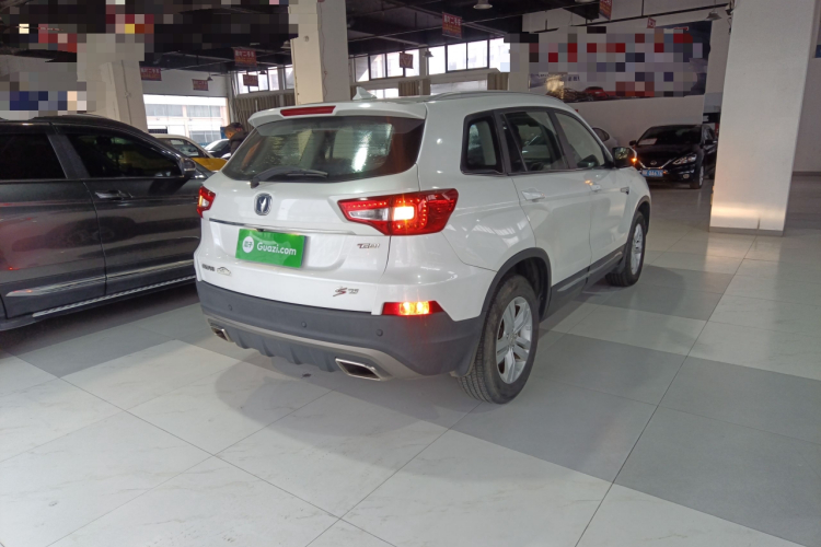 长安CS75 2017款 尚酷版 1.5T 自动锋享型车身外观7