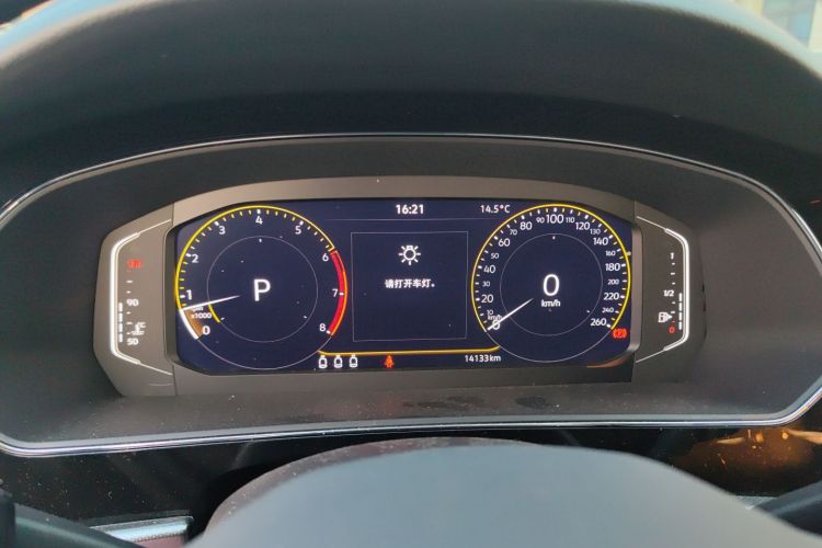 大众 帕萨特 2024款 380TSI 龙腾版中控内饰14