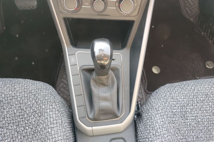 大众 Polo 2022款 Plus 1.5L 自动纵情乐活版中控内饰18