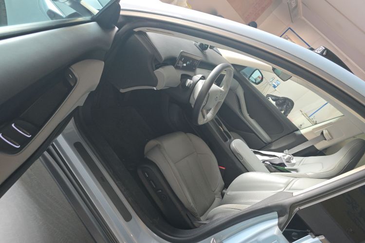 蔚来ET5 2022款 75kWh中控内饰20