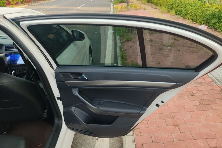 大众 2019款 朗逸启航 1.5L 自动风尚版 国VI中控内饰45