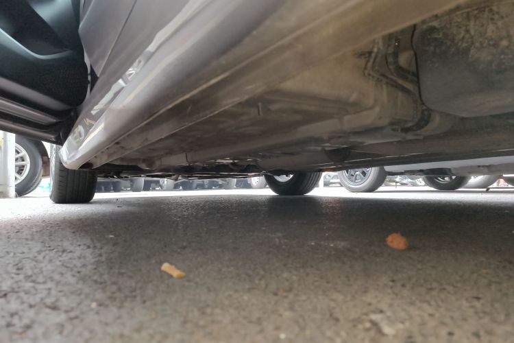 长安 逸动 2020款 PLUS 蓝鲸NE 1.4T GDI DCT尊贵型局部细节9002