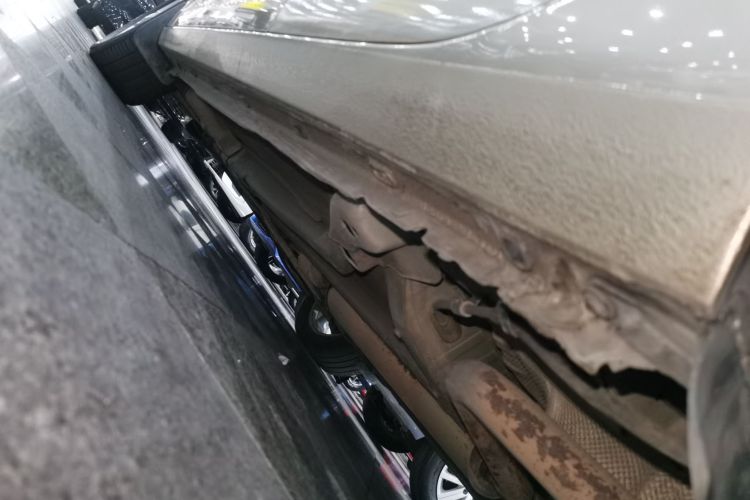 别克 英朗 2013款 GT 1.6T 自动时尚运动版局部细节9002