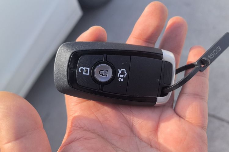 福特 蒙迪欧 2020款 EcoBoost 180 时尚型中控内饰11