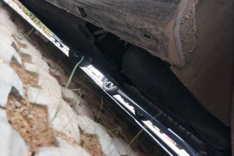 红旗H9 2024款 2.0T 旗享 私享风尚版局部细节9003