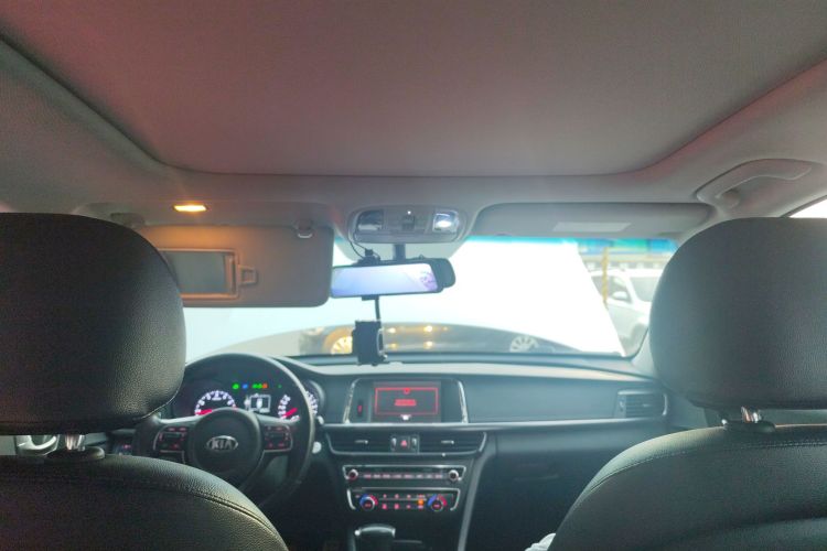 起亚K5 2016款 1.6T 自动LUX中控内饰22