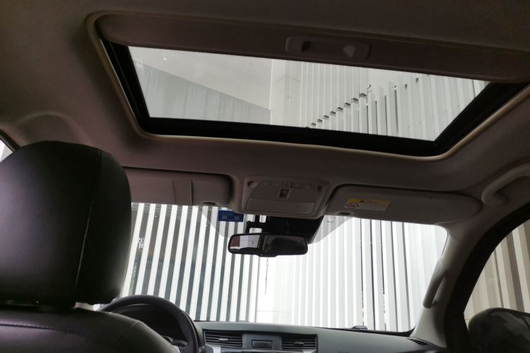 日产 途达 2018款 2.5L 自动两驱智享版中控内饰22