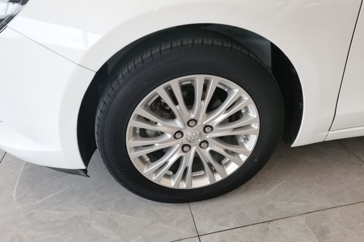 别克 英朗 2016款 15N 自动豪华型车身外观6007