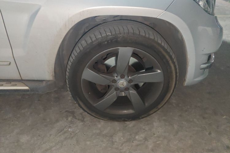 奔驰GLK级 2013款 改款 GLK 300 4MATIC 时尚型车身外观6007