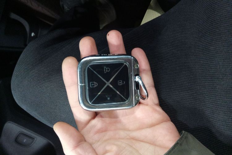 别克E5 2025款 620KM尊享版中控内饰7001