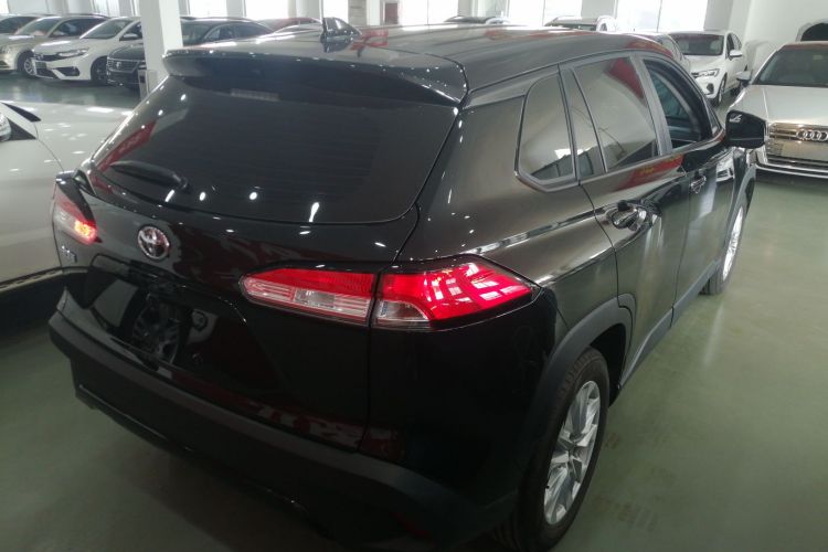 丰田 卡罗拉锐放 2024款 2.0L 精英版车身外观6005