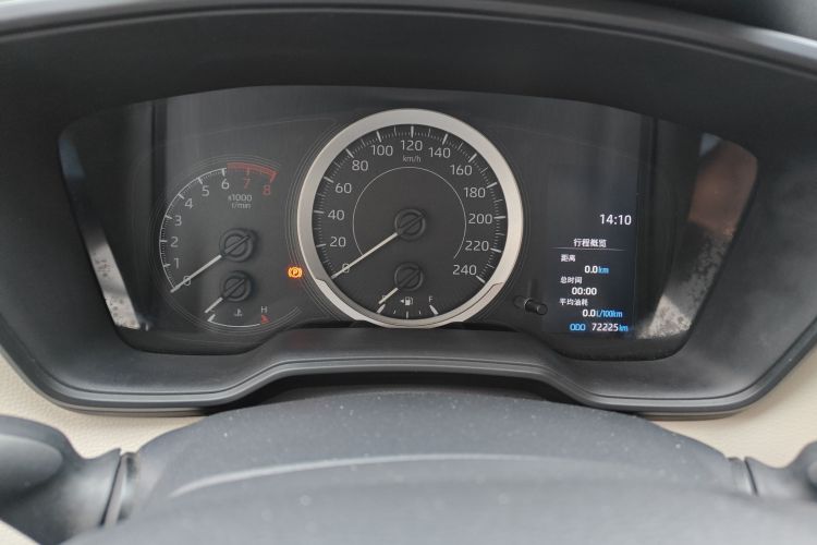 丰田 卡罗拉 2019款 1.2T S-CVT GL-i精英版局部细节14