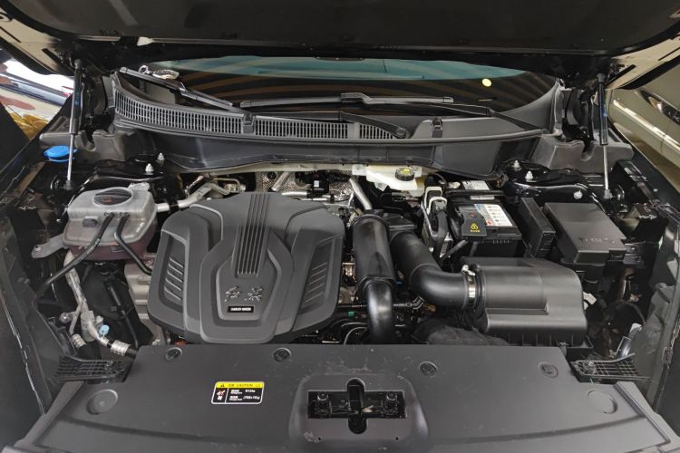 红旗HS3 2024款 1.5T 善为版机舱底盘24