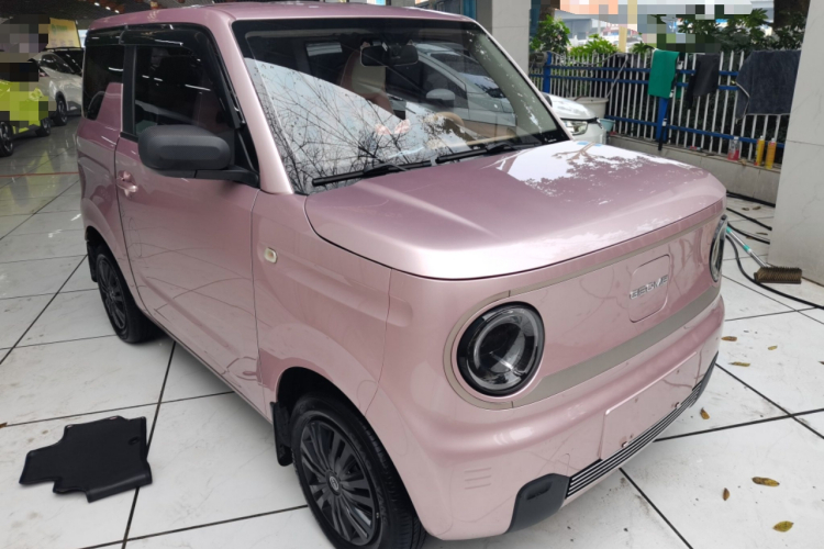 吉利银河 2023款 熊猫mini 200km 耐力熊车身外观3