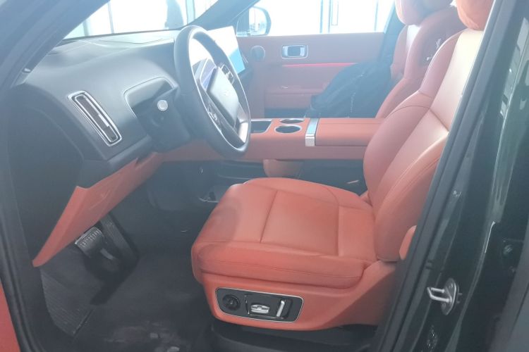 理想汽车 理想L9 2024款 Ultra中控内饰19