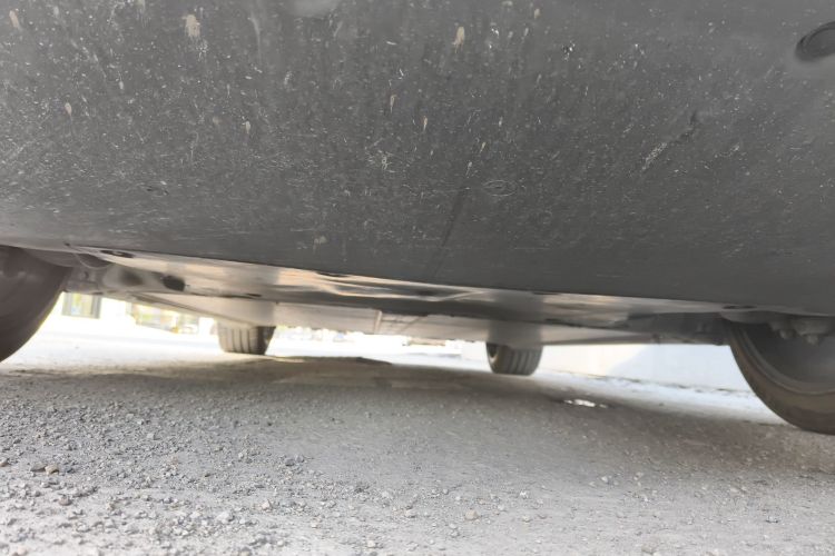 特斯拉 Model Y 2023款 后轮驱动版局部细节9007