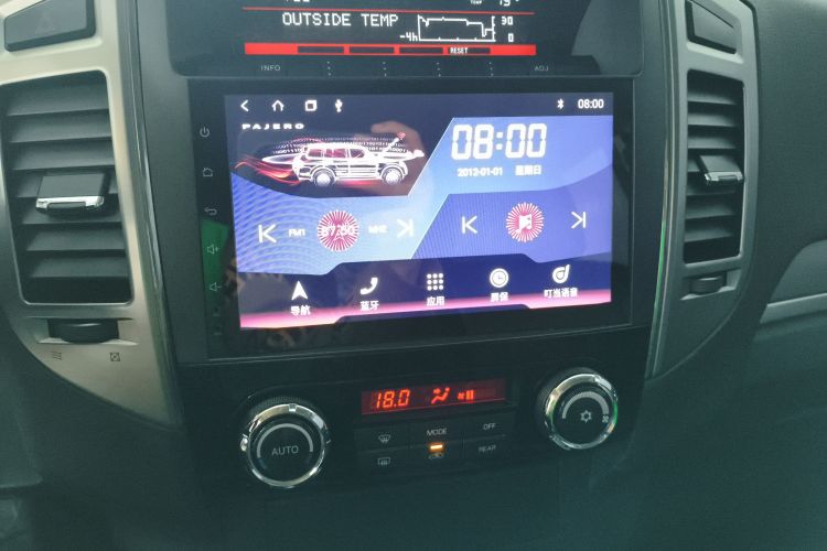 三菱 帕杰罗（平行进口） 中控内饰16