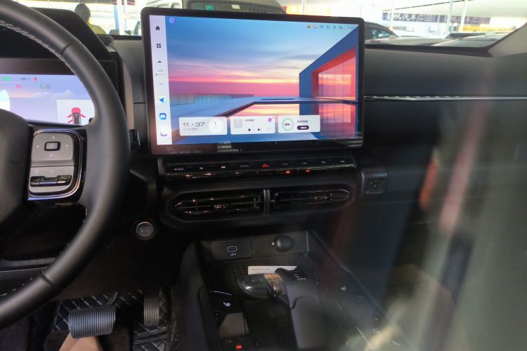 哈弗大狗 PLUS 2023款 2.0T 两驱潮野版Plus中控内饰16