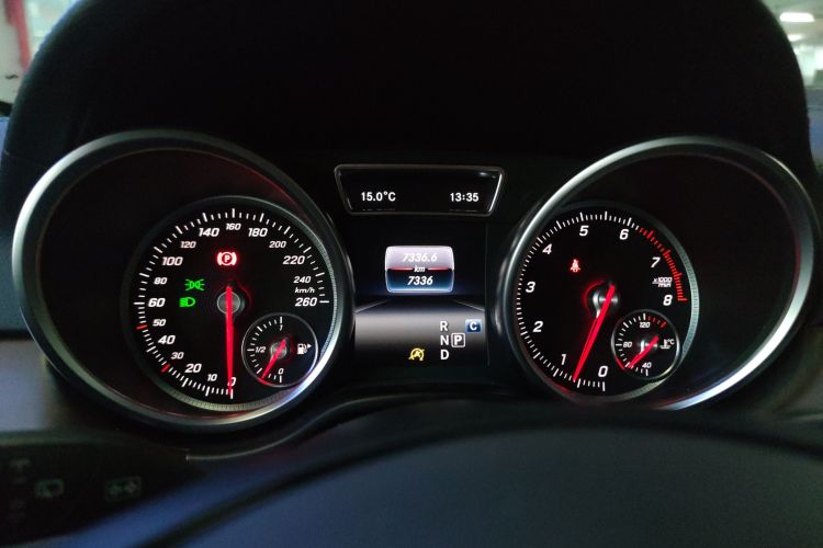 北京越野 北京BJ90 2023款 3.0T 山河经典版 至尊版局部细节14