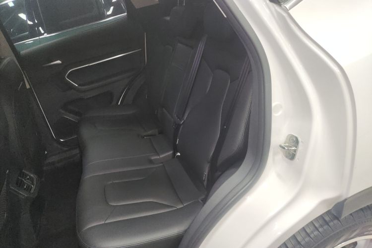 哈弗H6 2017款 红标 2.0T 自动两驱智尚型中控内饰7004