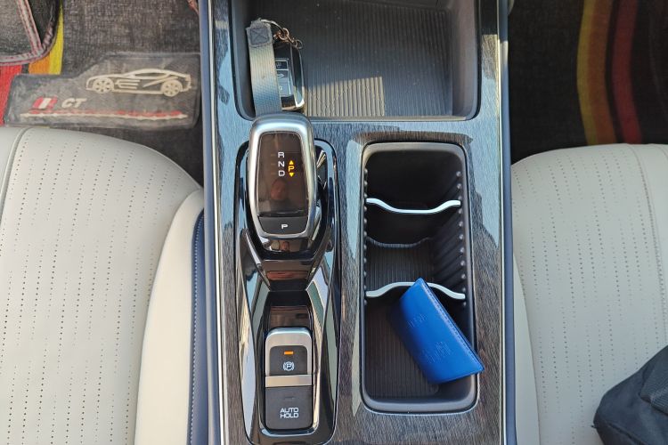 东风风神 奕炫MAX 2024款 1.5T 尊贵版中控内饰18