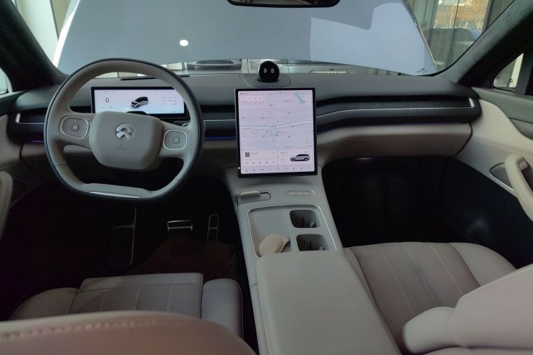 蔚来ES8 2024款 100kWh 签名版中控内饰12