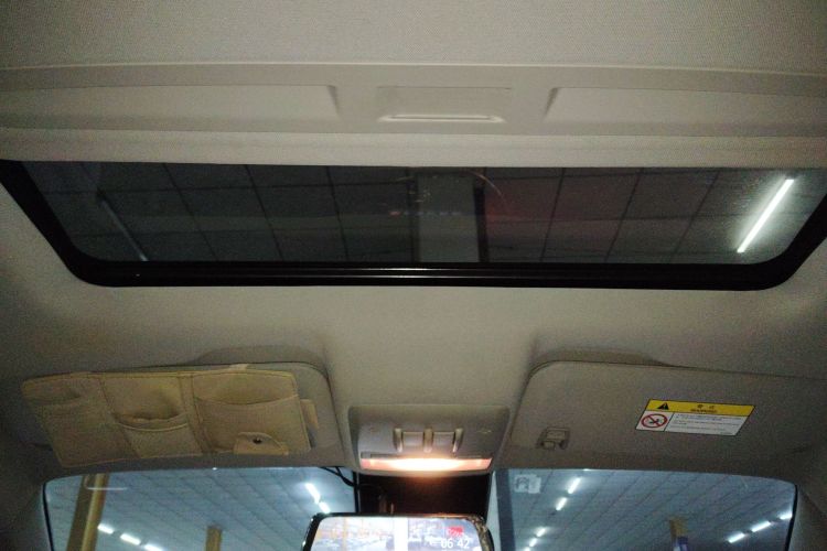 别克 昂科拉 2018款 18T 自动两驱都市领先型中控内饰22