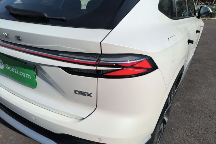 荣威D5X DMH 2024款 135科技版车身外观9