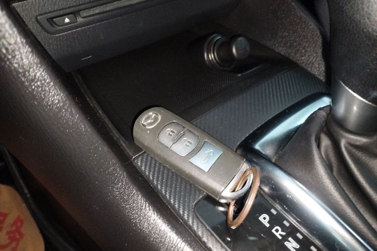 马自达3 昂克赛拉 2016款 三厢 1.5L 自动舒适型中控内饰7001