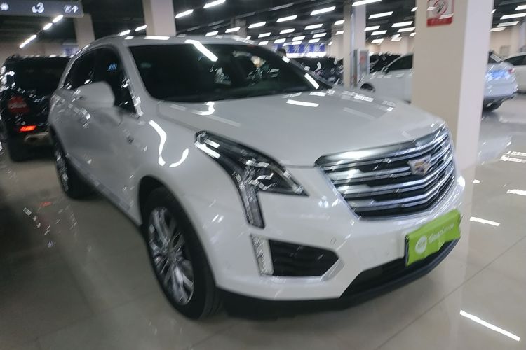 凯迪拉克XT5 2016款 28T 四驱领先型车身外观3