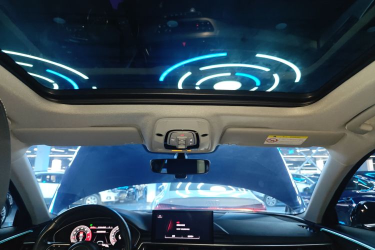 奥迪A4L 2020款 40 TFSI 豪华动感型中控内饰22