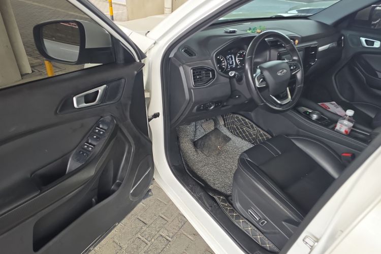 奇瑞新能源 瑞虎e 2019款 纵享版中控内饰7003