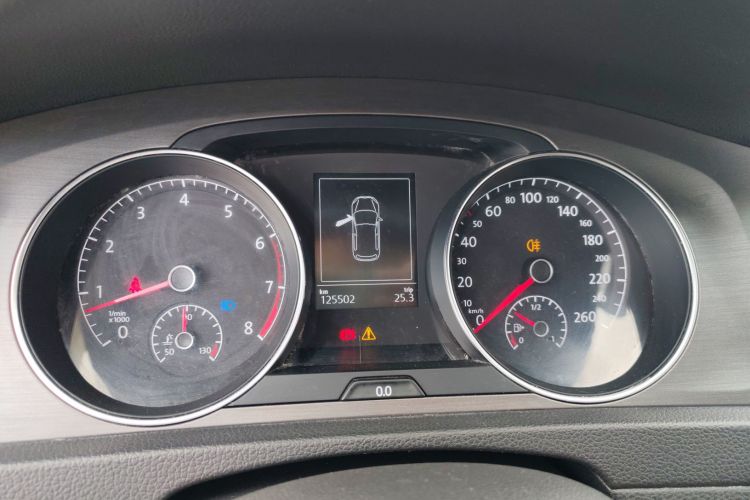 大众 高尔夫 2015款 1.4TSI 手动舒适型局部细节14