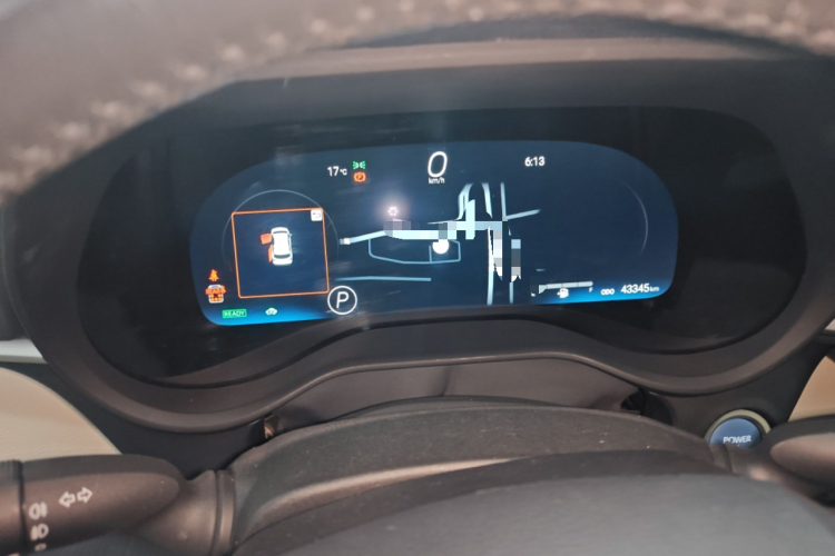 丰田 赛那SIENNA 2023款 2.5L混动 至尊版中控内饰14