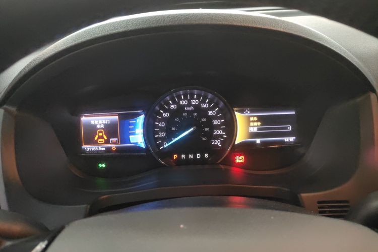 福特 探险者（平行进口） 平行进口2.3自动 中控内饰14