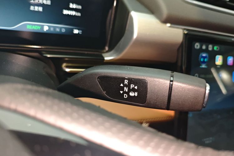 小鹏P5 2022款 460E+中控内饰18