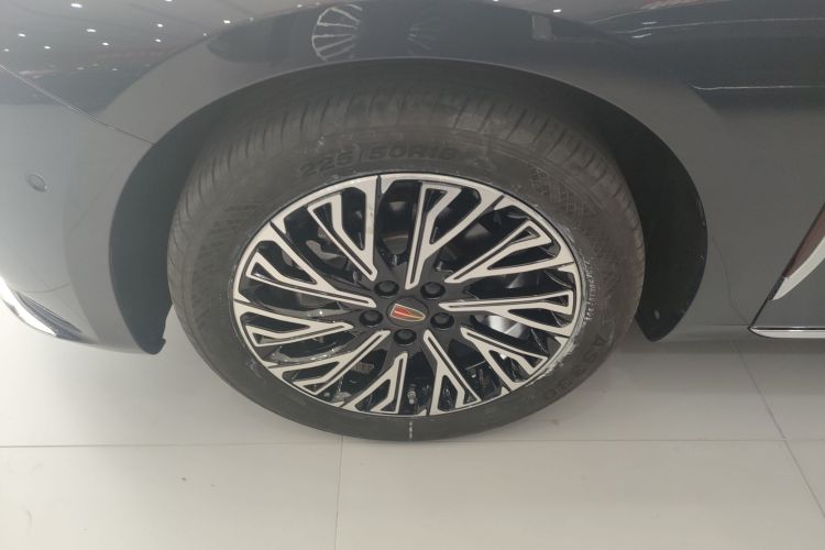 红旗H5 2023款 2.0T 自动智联旗领版车身外观6007