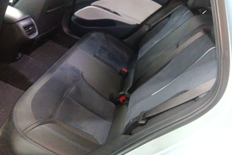 别克 微蓝6 2022款 插电混动 互联智慧型中控内饰7004