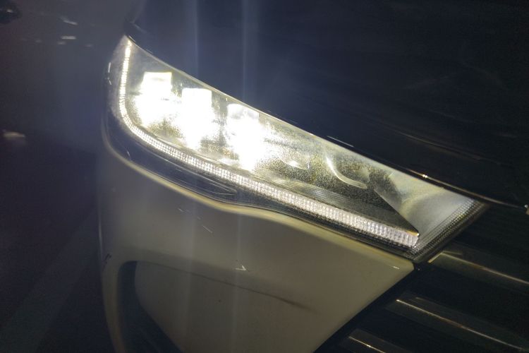 比亚迪 宋MAX 2018款 1.5T 自动智联尊享型 6座车身外观8