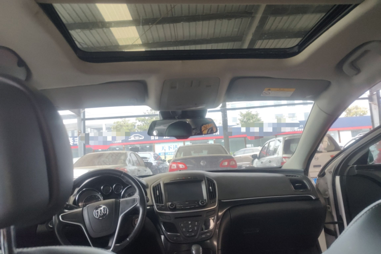 别克 君威 2014款 1.6T 时尚技术型中控内饰22